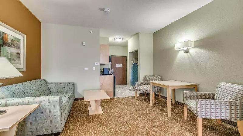 キングサイズベッドのスイートルーム, Holiday Inn Express & Suites Lubbock Southwest – Wolfforth, An Ihg