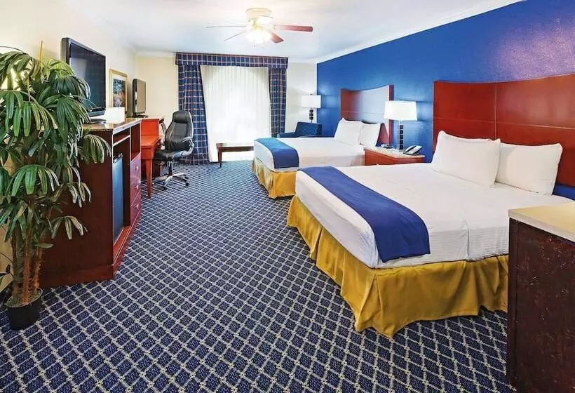 デラックススイート, La Quinta By Wyndham Dalhart