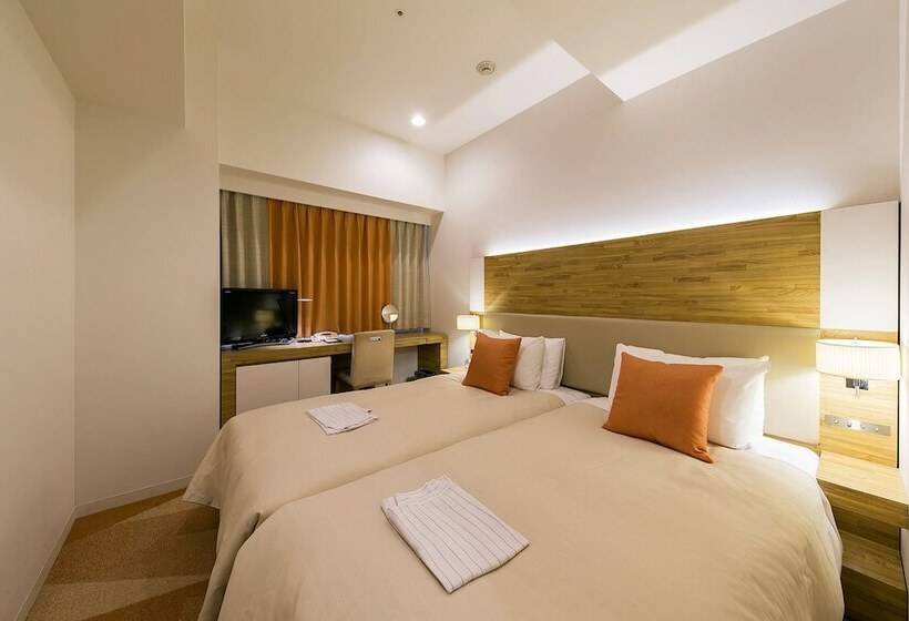 חדר סטנדרט, Sotetsu Fresa Inn Naganozenkojiguchi