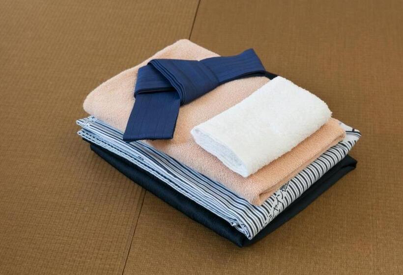 غرفة قياسية فردية, Sunshine Tokushima