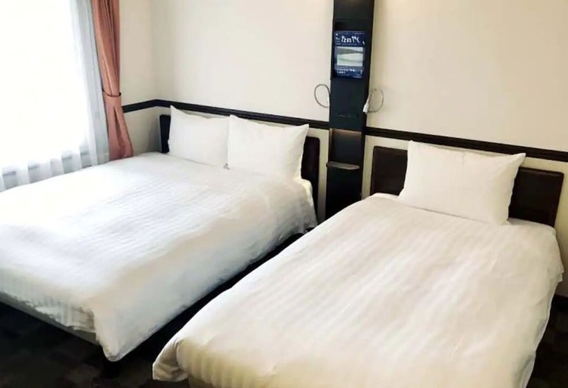 חדר משפחתי, Toyoko Inn Chubu Kokusai-kuko Honkan Orange Side