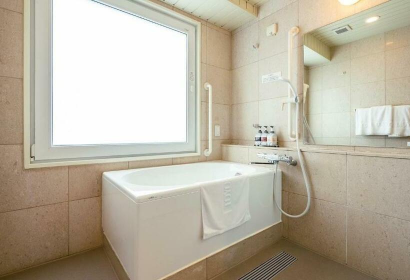 اتاق استاندارد سه نفره, Toyoko Inn Chubu Kokusai-kuko Honkan Orange Side