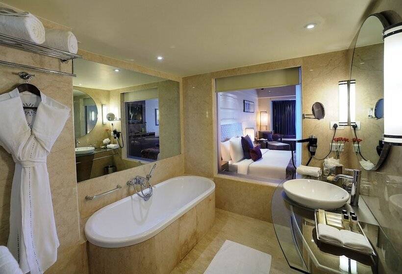 Premium Room City View, Vivanta Goa, Panaji