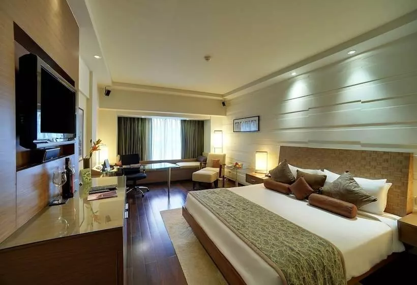 اتاق لوکس با تخت دو نفره بزرگ, Vivanta Goa, Panaji