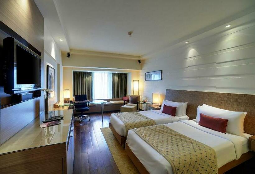 اتاق لوکس با چشم‌انداز شهر, Vivanta Goa, Panaji