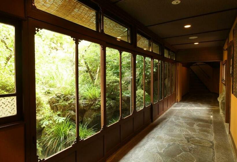 バス共有のスタンダードルーム, Hakone Onsen Ryokan Yaeikan