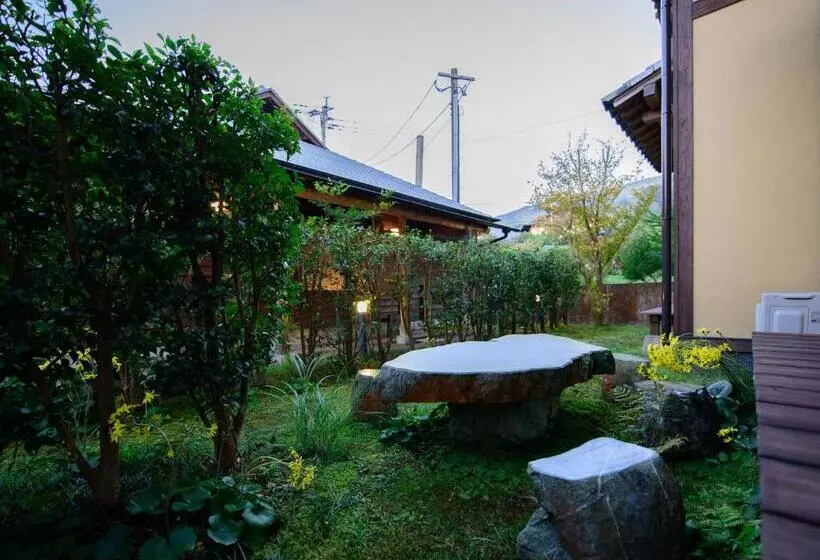 Standard-huone, Yufuin Onsen Wafu Ryokan Tsuenosho