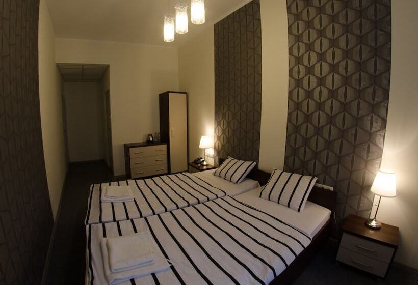 スタンダードルーム, Brama Hostel