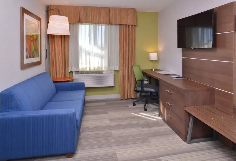スタンダードルーム, Holiday Inn Express And Suites Stevens Point By Ihg