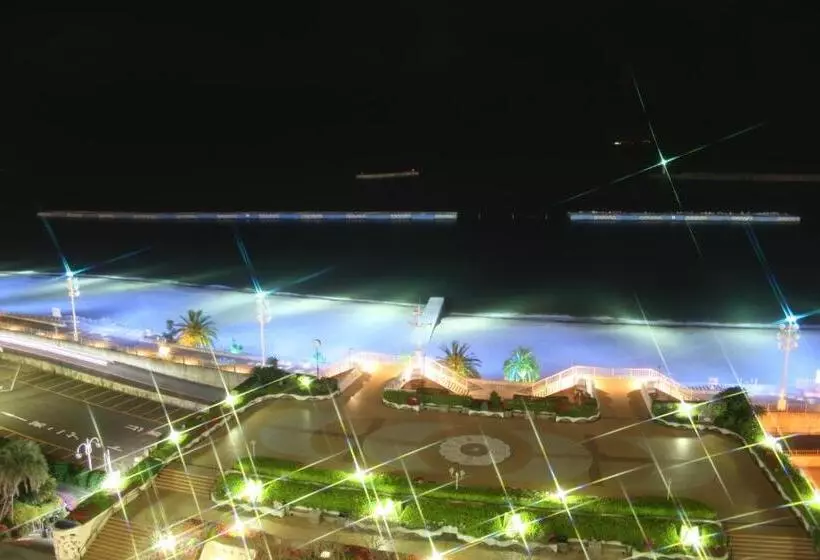 اتاق استاندارد, Atami Seaside Spa & Resort