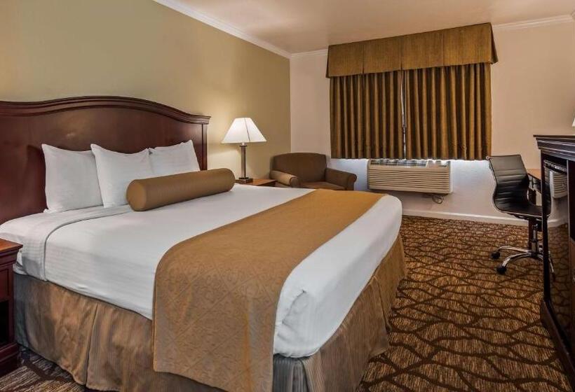 Стандартный Номер Кровать Кинг, Best Western Salinas Monterey