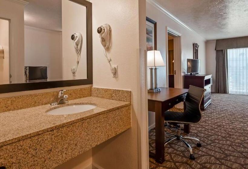 Люкс с Балконом, Best Western Salinas Monterey
