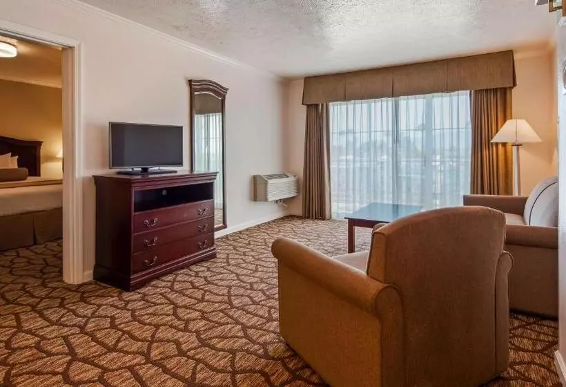 バルコニー付スイート, Best Western Salinas Monterey