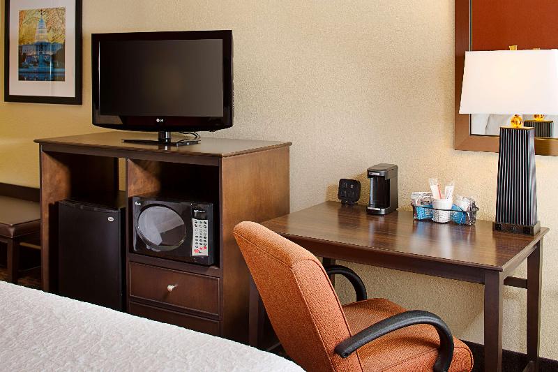 Люкс Кровать Кинг, Best Western South Plains Inn & Suites