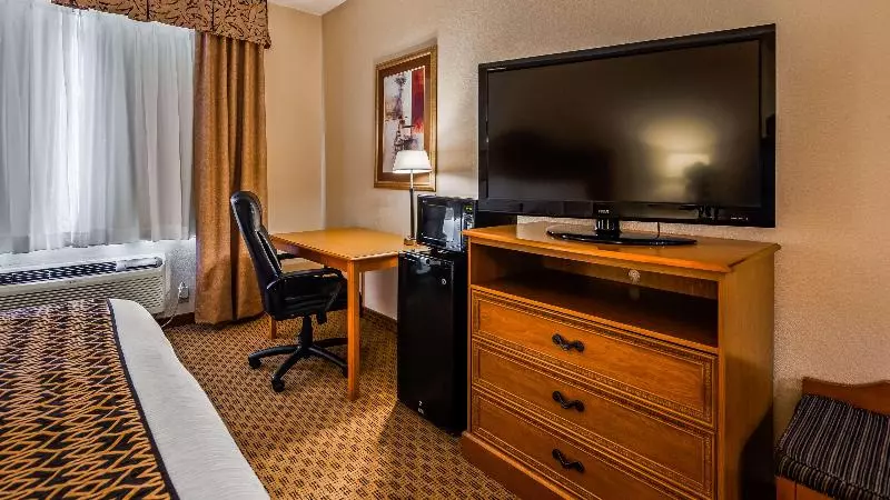 Standard-huone King-vuode, Best Western South Plains Inn & Suites