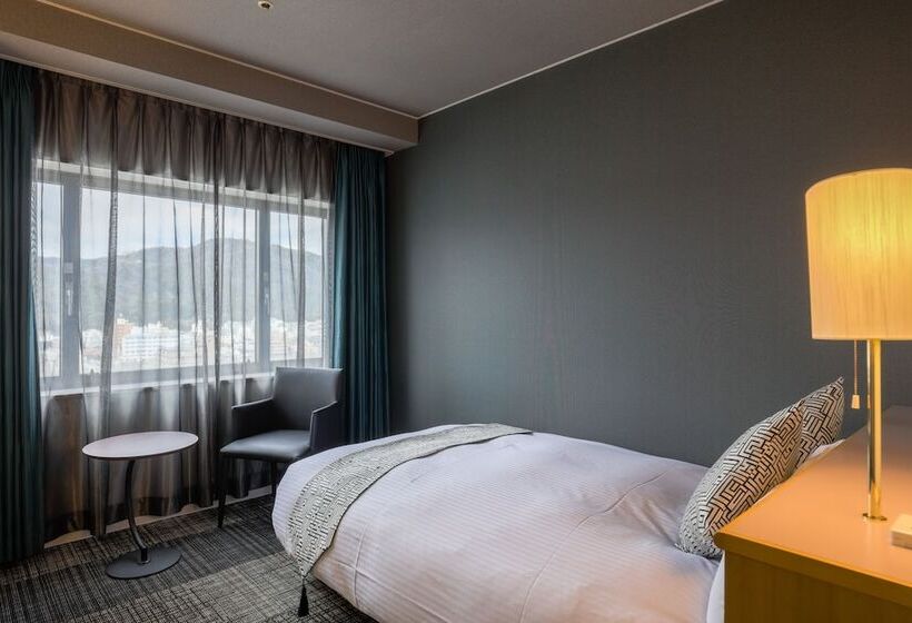 غرفة قياسية فردية, Century Plaza