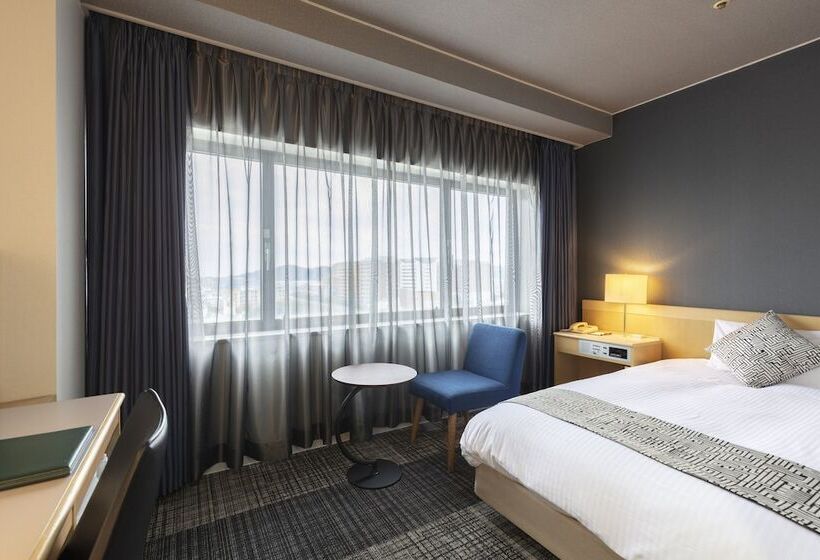اتاق استاندارد یک نفره, Century Plaza