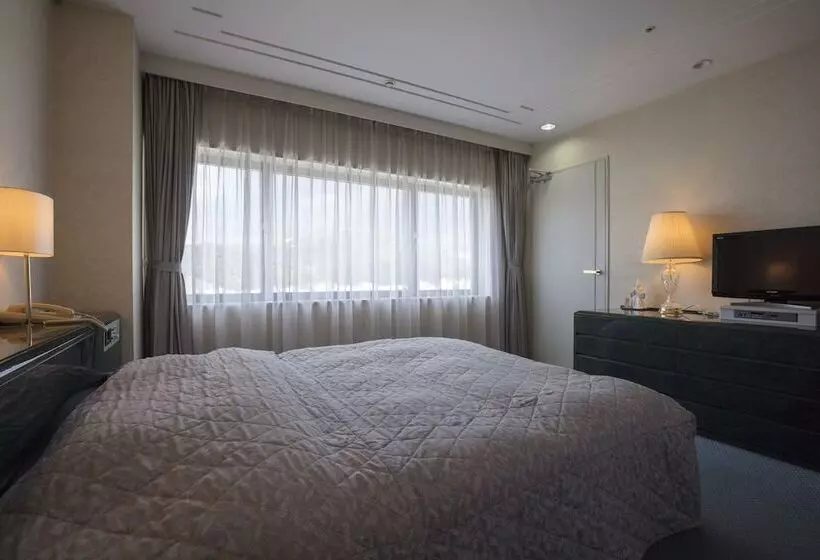 Superior-huone, Century Plaza