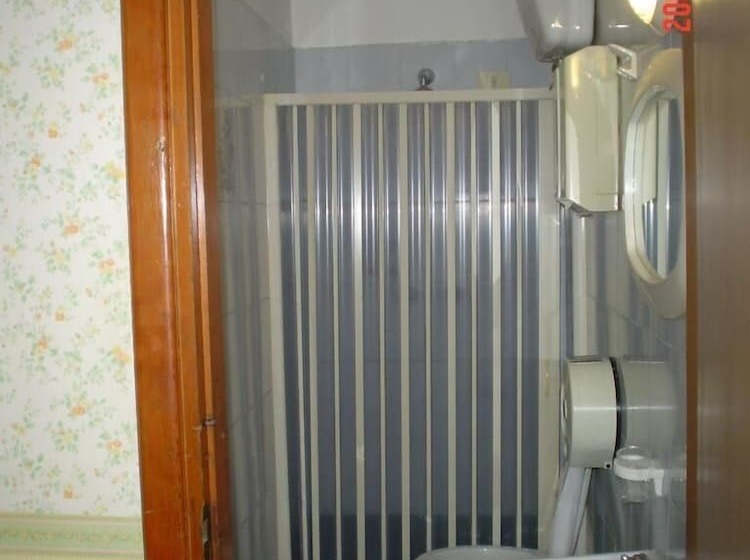 اتاق استاندارد یک نفره, Demetra Capitolina