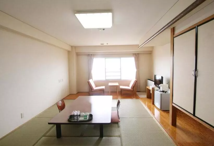 Standard-huone, Nankaiso