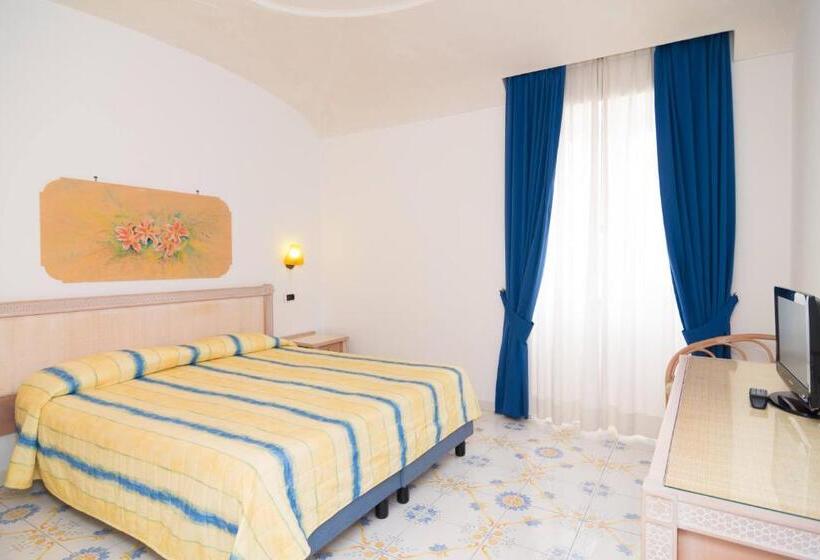 Номер Комфорт, Oriente Suites E Spa