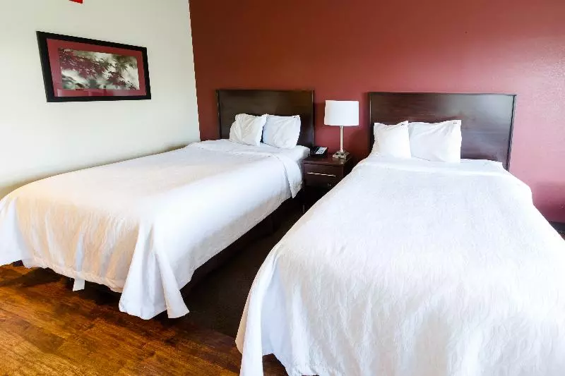 障害者適応デラックスルーム, Red Roof Inn Plus+ Danville, Ky
