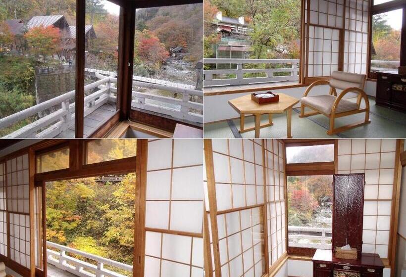 스탠다드 룸 공동 욕실, Takaragawa Onsen Ousenkaku