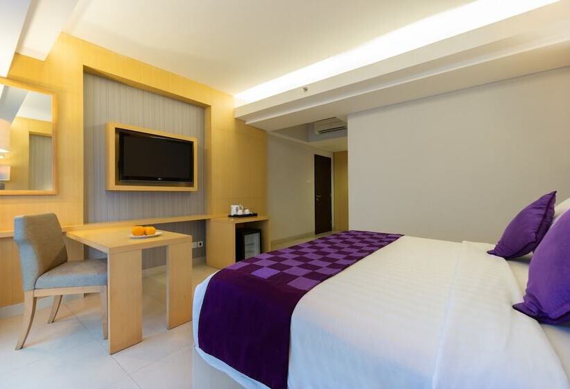 Президентский Люкс, Quest Hotel Kuta By Aston