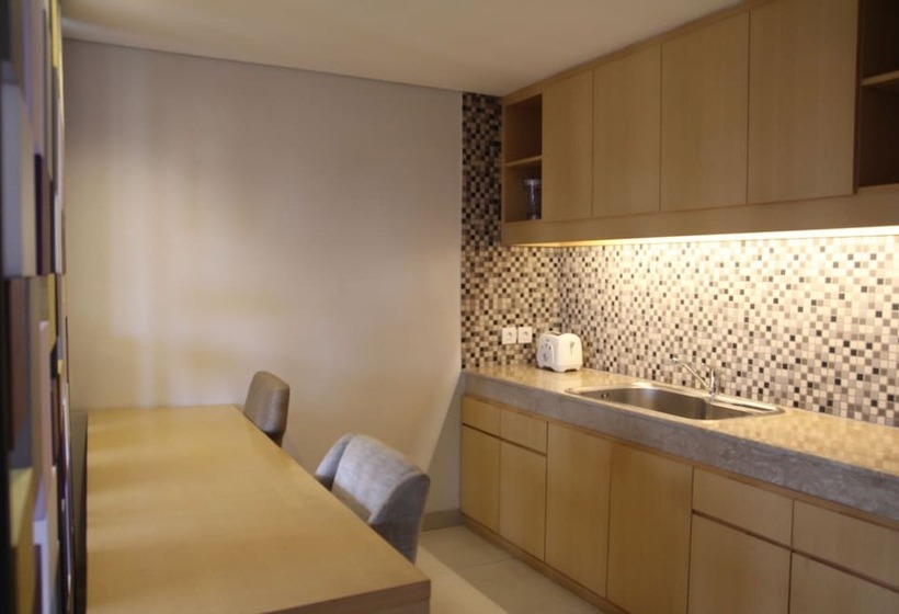 Family Suite, Quest Hotel Kuta By Aston