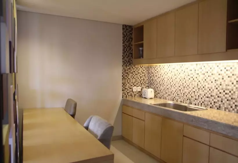 Perhesviitti, Quest Hotel Kuta By Aston