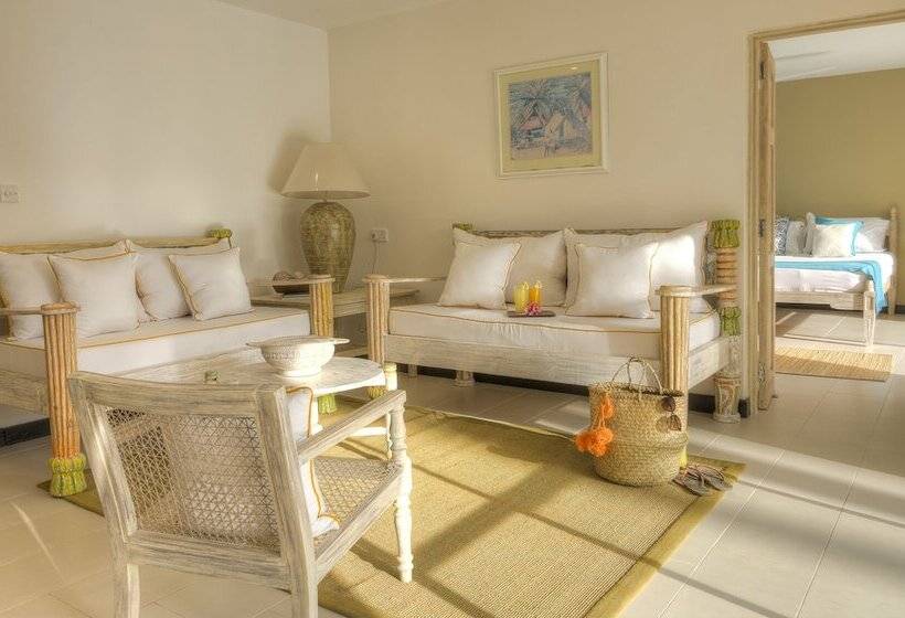 سوییت, Sandies Malindi Dream Garden