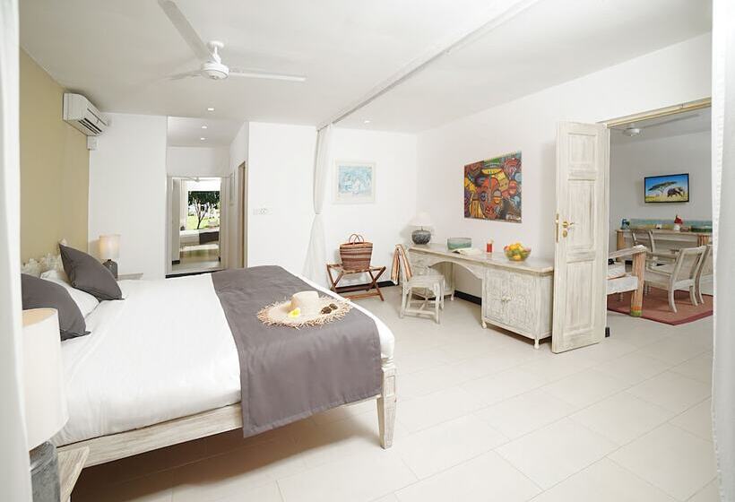 سوییت, Sandies Malindi Dream Garden