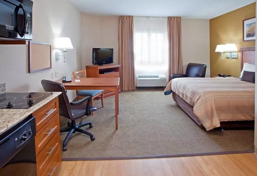 スタンダードスタジオ, Candlewood Suites League City, An Ihg
