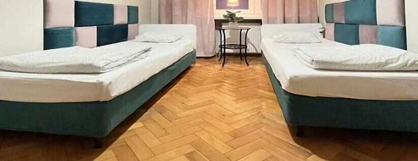 חדר סטנדרט חדר אמבטיה משותף, Hostel Helvetia   Privates In City Center And Old Town