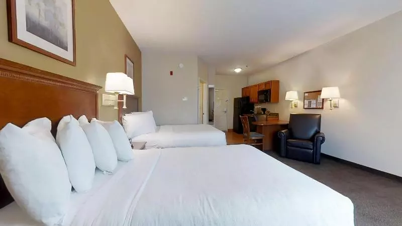 スタンダードスタジオ, Candlewood Suites Slidell Northshore, An Ihg