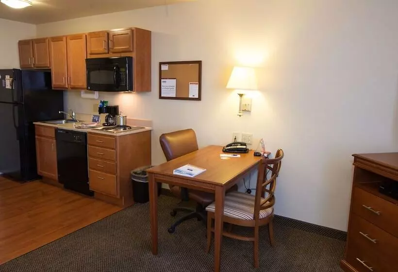 身障者適用スイートルーム, Candlewood Suites Springfield, An Ihg