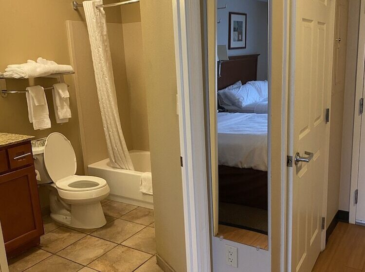 חדר סטודיו סטנדרד, Candlewood Williamsport, An Ihg