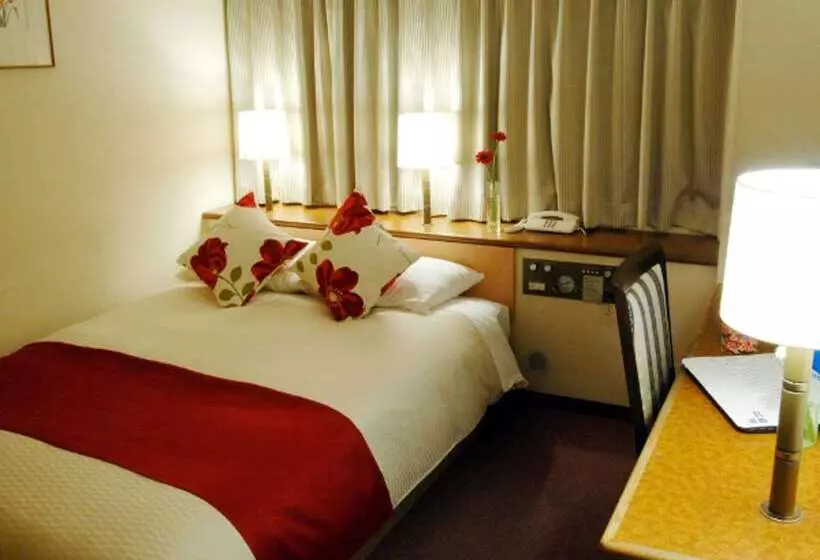 Standard-huone, Central