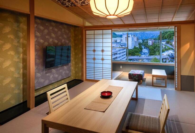 غرفة قياسية مطلّة علي النهر, Kinugawa Plaza