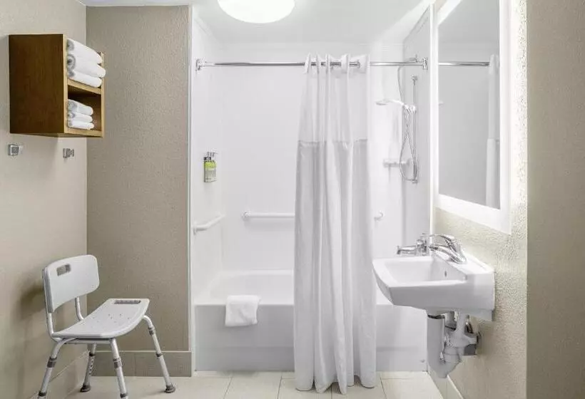 スタンダードスタジオ, Staybridge Suites Chattanooga Hamilton Place, An Ihg
