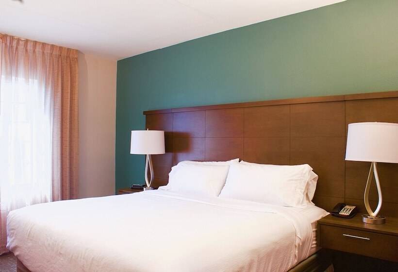 سوئیت برای معلولان, Staybridge Suites Chattanooga Hamilton Place, An Ihg