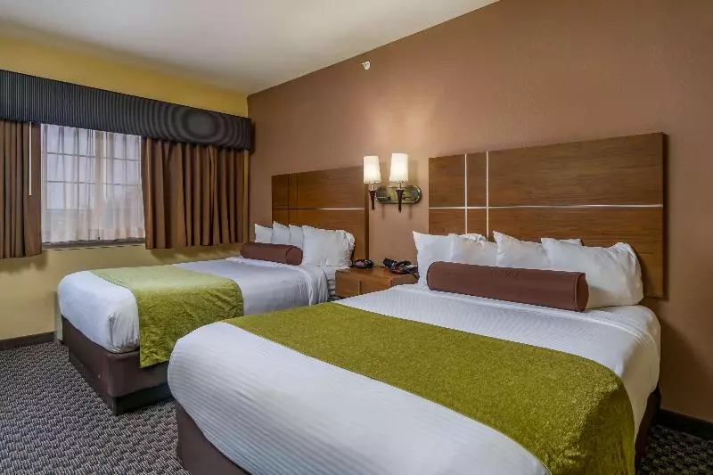 デラックススイート, Staybridge Suites Hot Springs, An Ihg