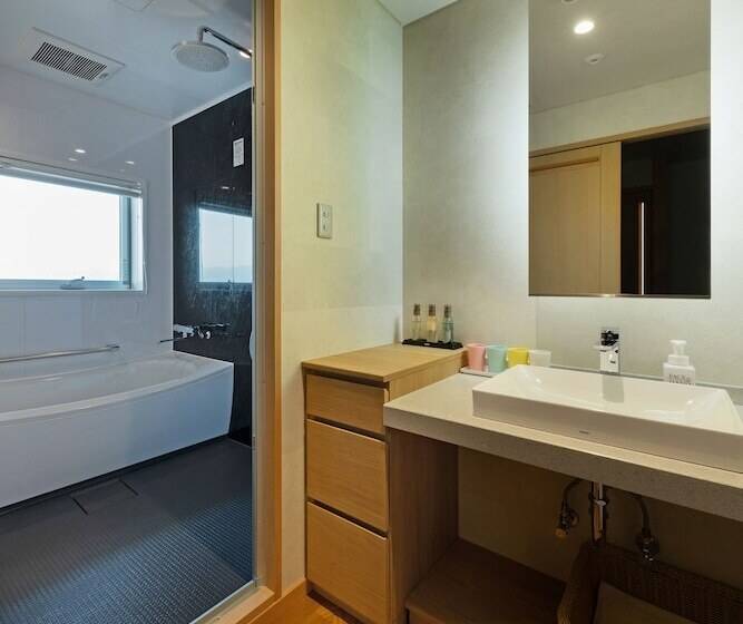 Номер Superior, Tendo