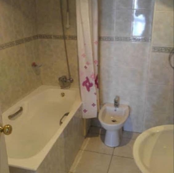 اتاق استاندارد یک نفره, El Biar