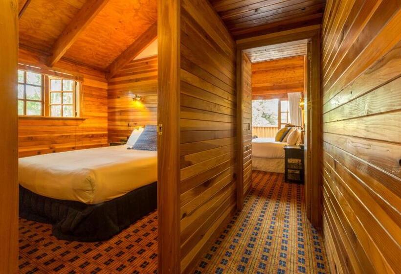 Апартаменты 3 Спальни, The Powderhorn Chateau