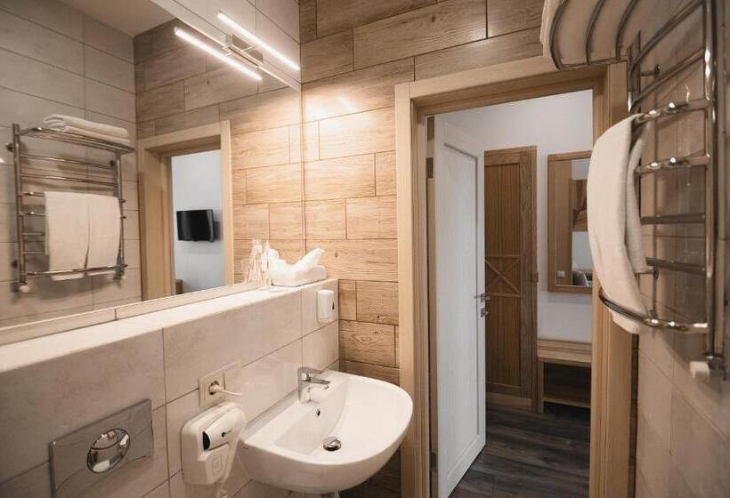 ジュニアスイート, Sofia