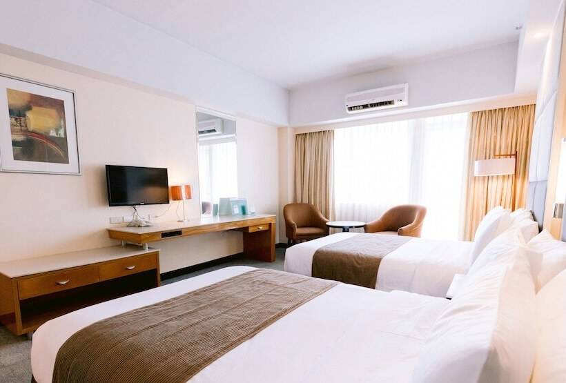 디럭스 룸, Sotogrande Hotel And Resort