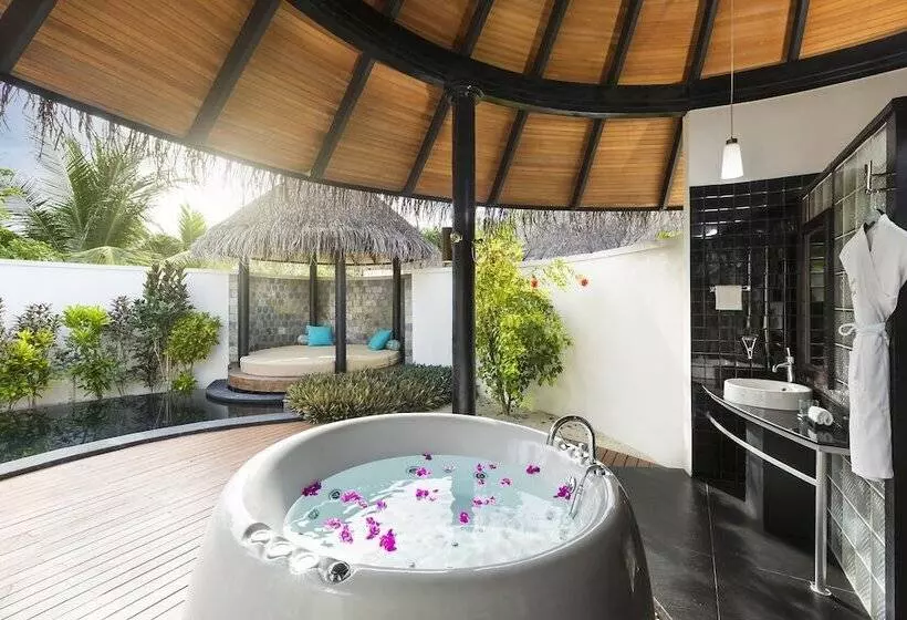 ویلای یک اتاق خوابه با استخر شنا, Sun Siyam Iru Fushi