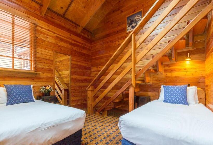 Апартаменты 3 Спальни, The Powderhorn Chateau