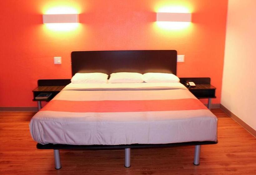 带大床的标准间, Motel 6 Rosenberg, Tx